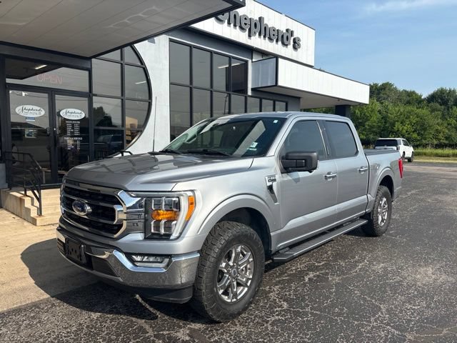 Used 2021 Ford F150 XLT w/ Equipment Group 302A High RWD image 2