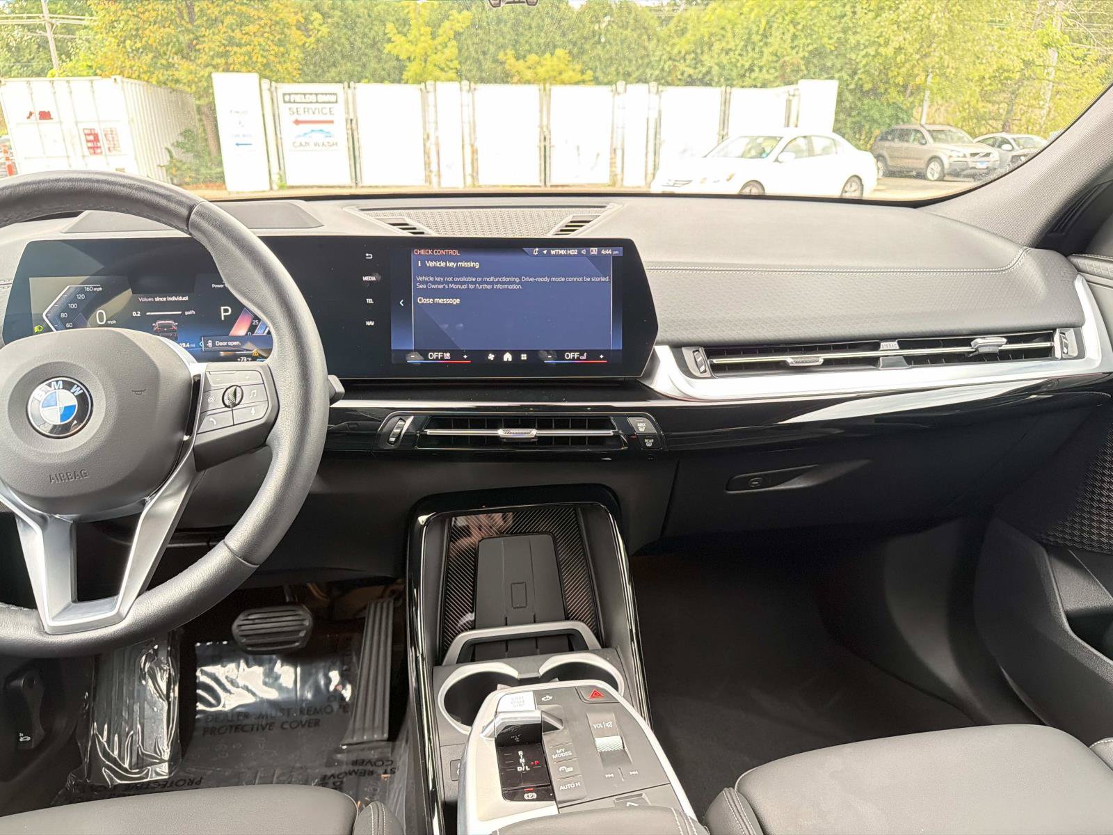 Certified 2025 BMW X2 xDrive28i AWD/4WD image 15