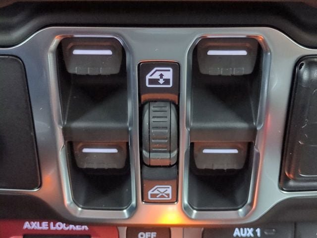 New 2026 Jeep Gladiator Mojave AWD/4WD image 23
