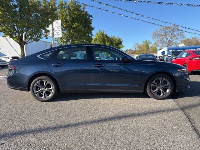 Used 2024 Honda Accord EX image 3