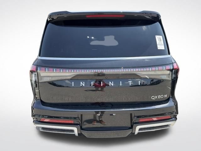 Used 2025 INFINITI QX80 Sensory AWD/4WD image 4