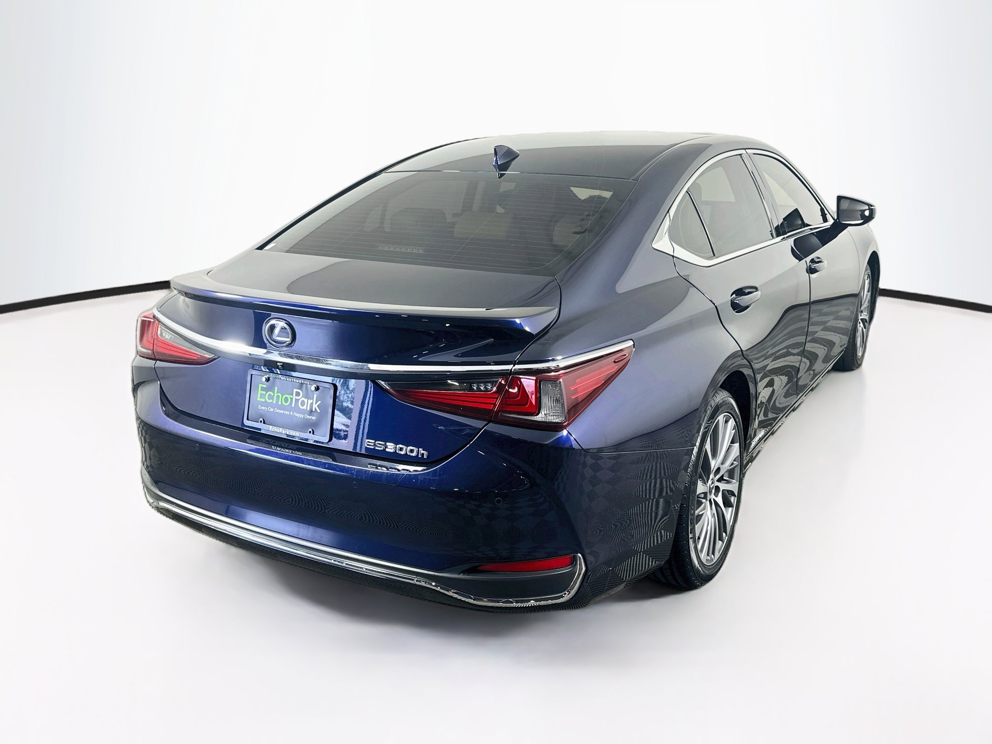 Used 2019 Lexus ES 300h w/ Premium Package FWD image 9