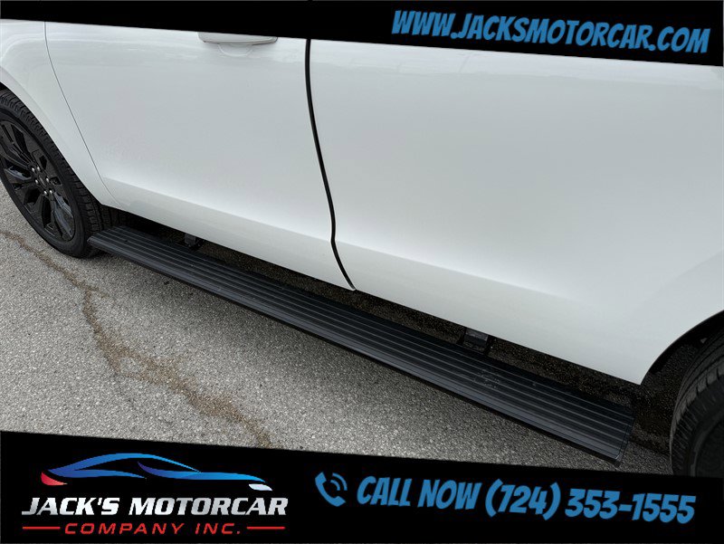 Used 2025 Ford Expedition Platinum w/ Stealth Appearance Package image 16