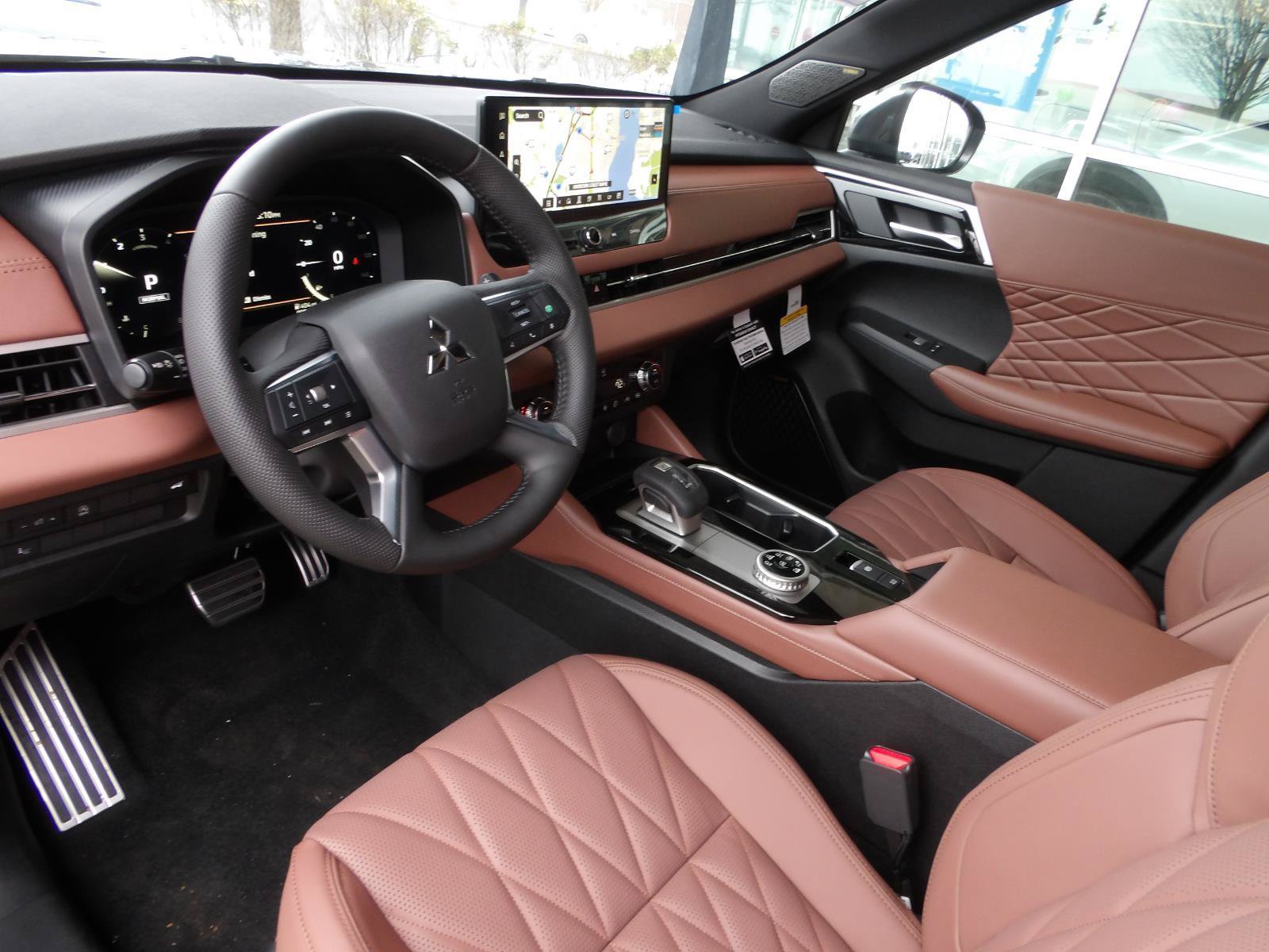 New 2026 Mitsubishi Outlander SEL AWD/4WD image 13