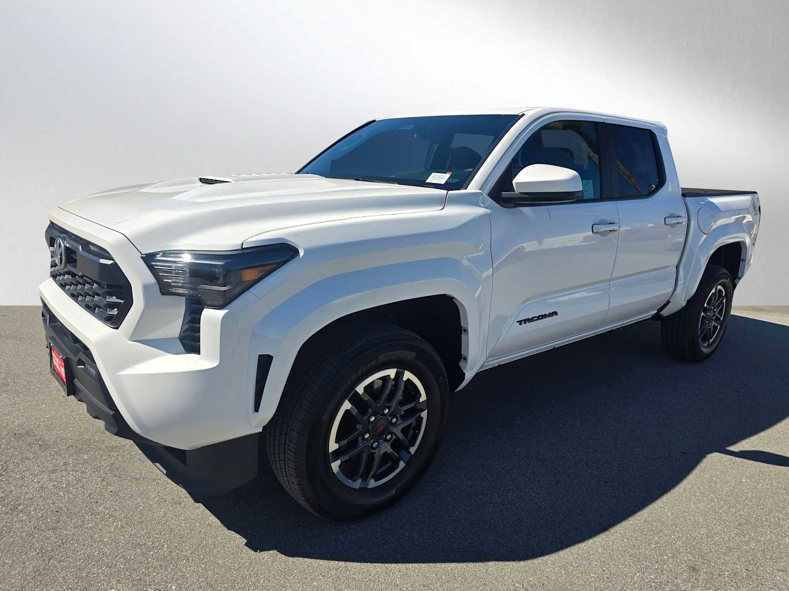 Used 2024 Toyota Tacoma TRD Sport image 7