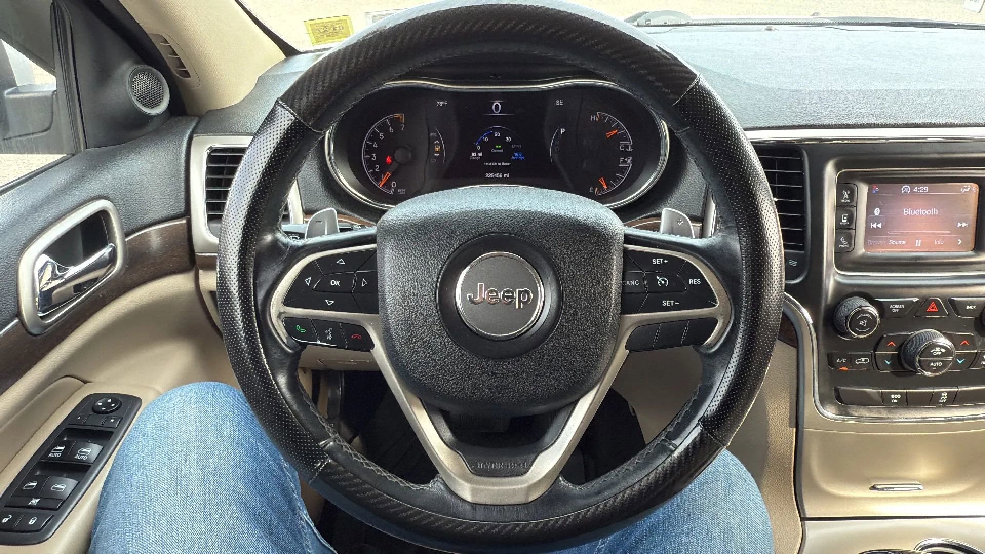 Used 2014 Jeep Grand Cherokee Laredo w/ Quick Order Package 23E AWD/4WD image 10