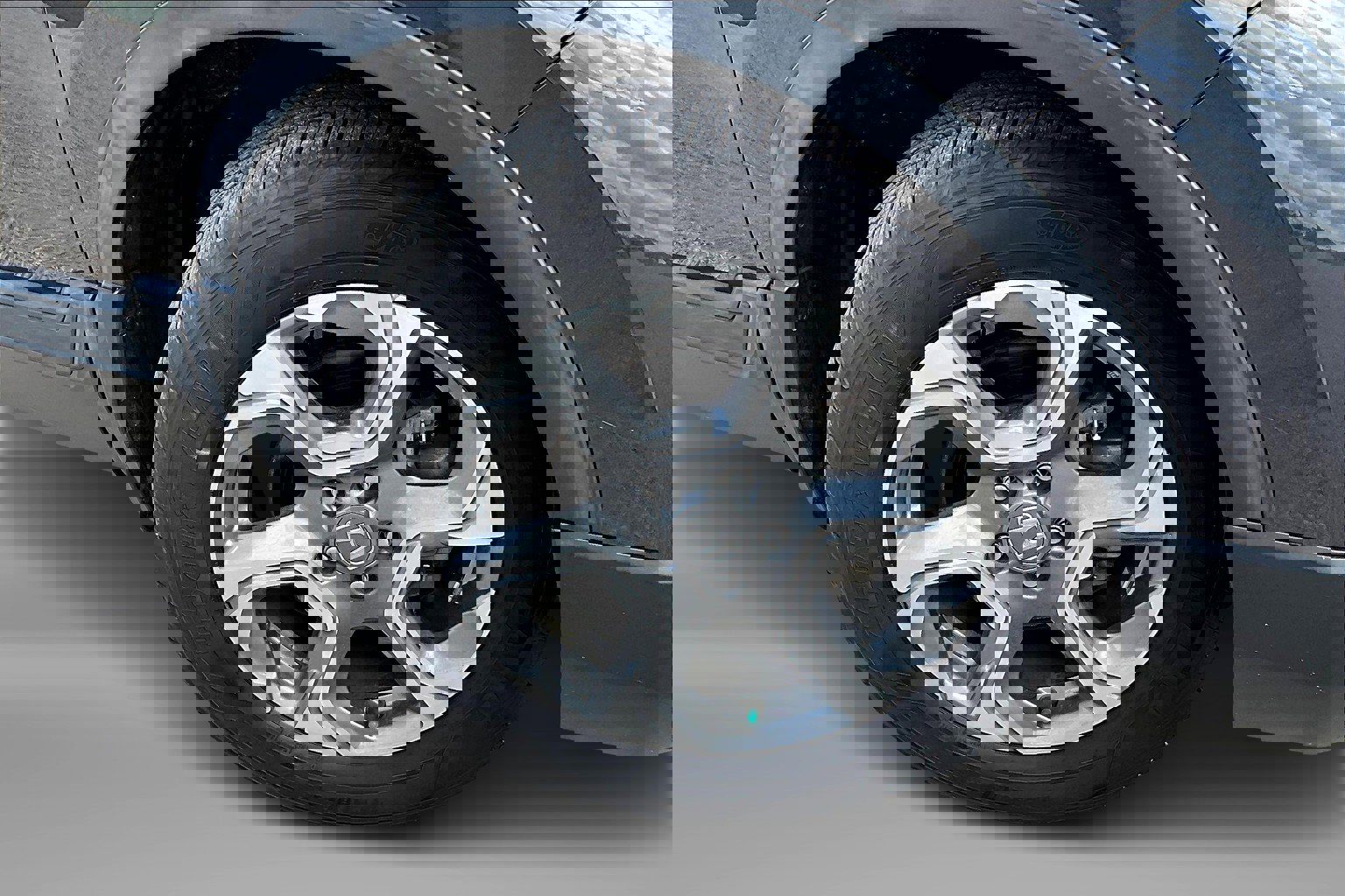 Used 2019 Honda CR-V EX-L image 9