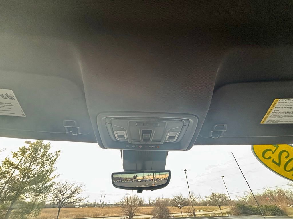 Used 2025 GMC Sierra 2500 AT4 w/ Technology Package image 42