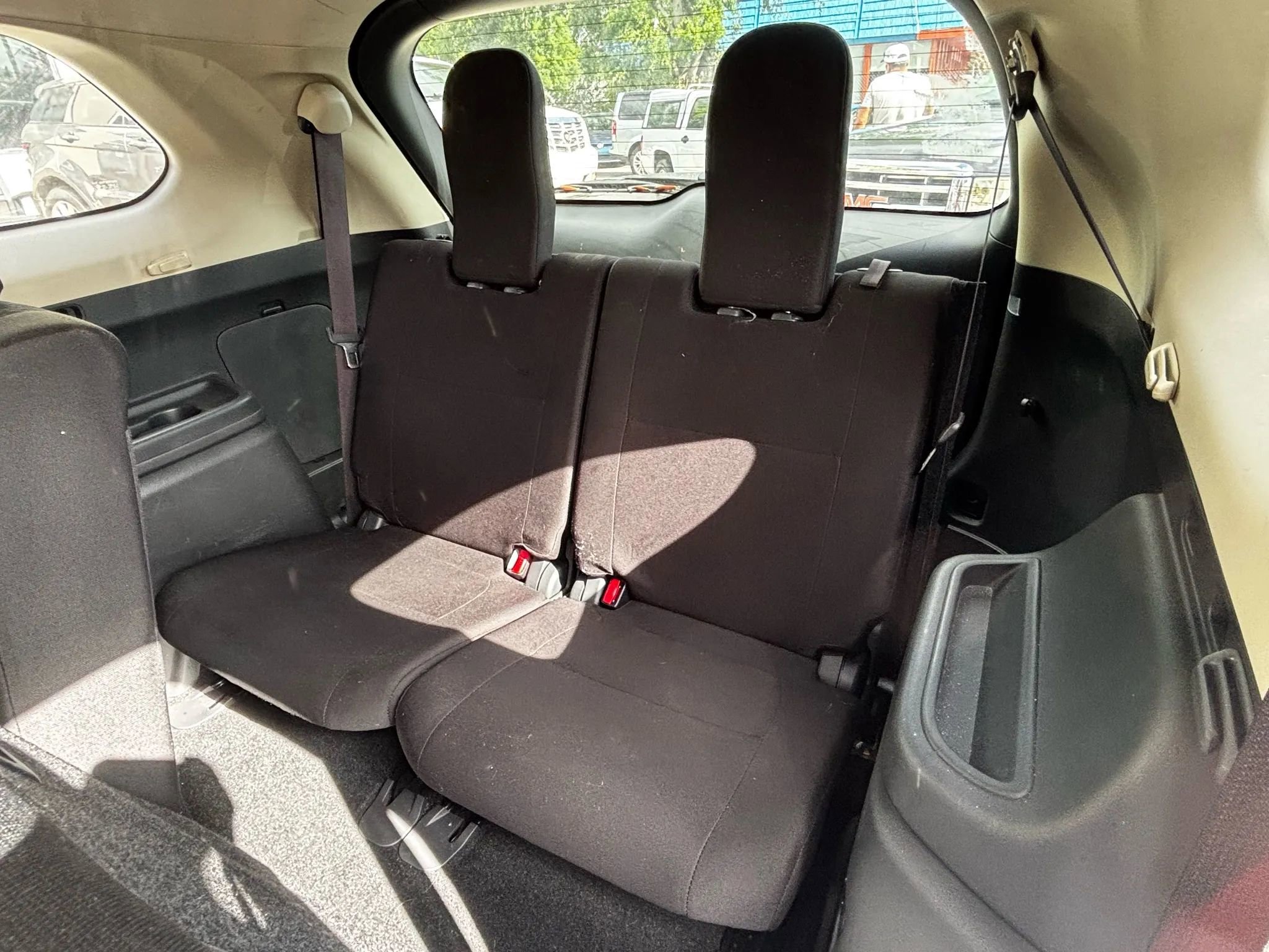 Used 2016 Mitsubishi Outlander SE image 10