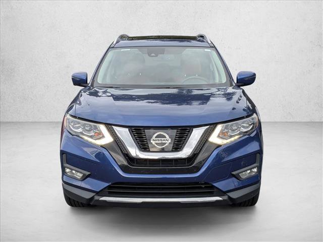 Used 2017 Nissan Rogue SL w/ SL Premium Package image 2