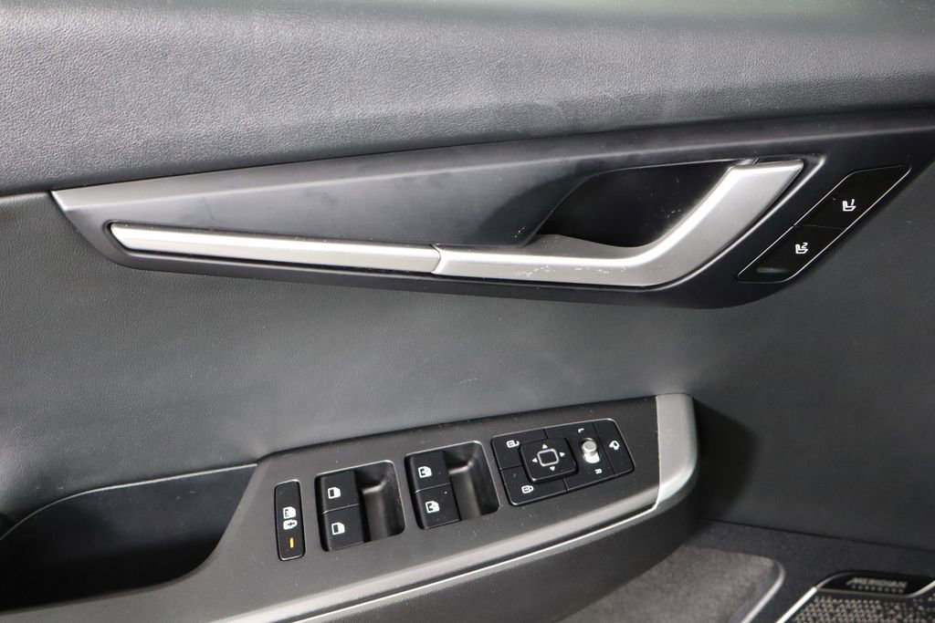 Used 2022 Kia EV6 Wind image 22