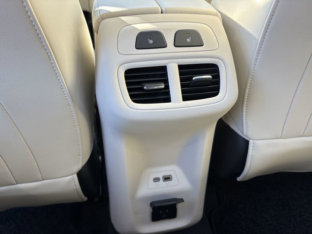 Certified 2023 Buick Envision Avenir image 25