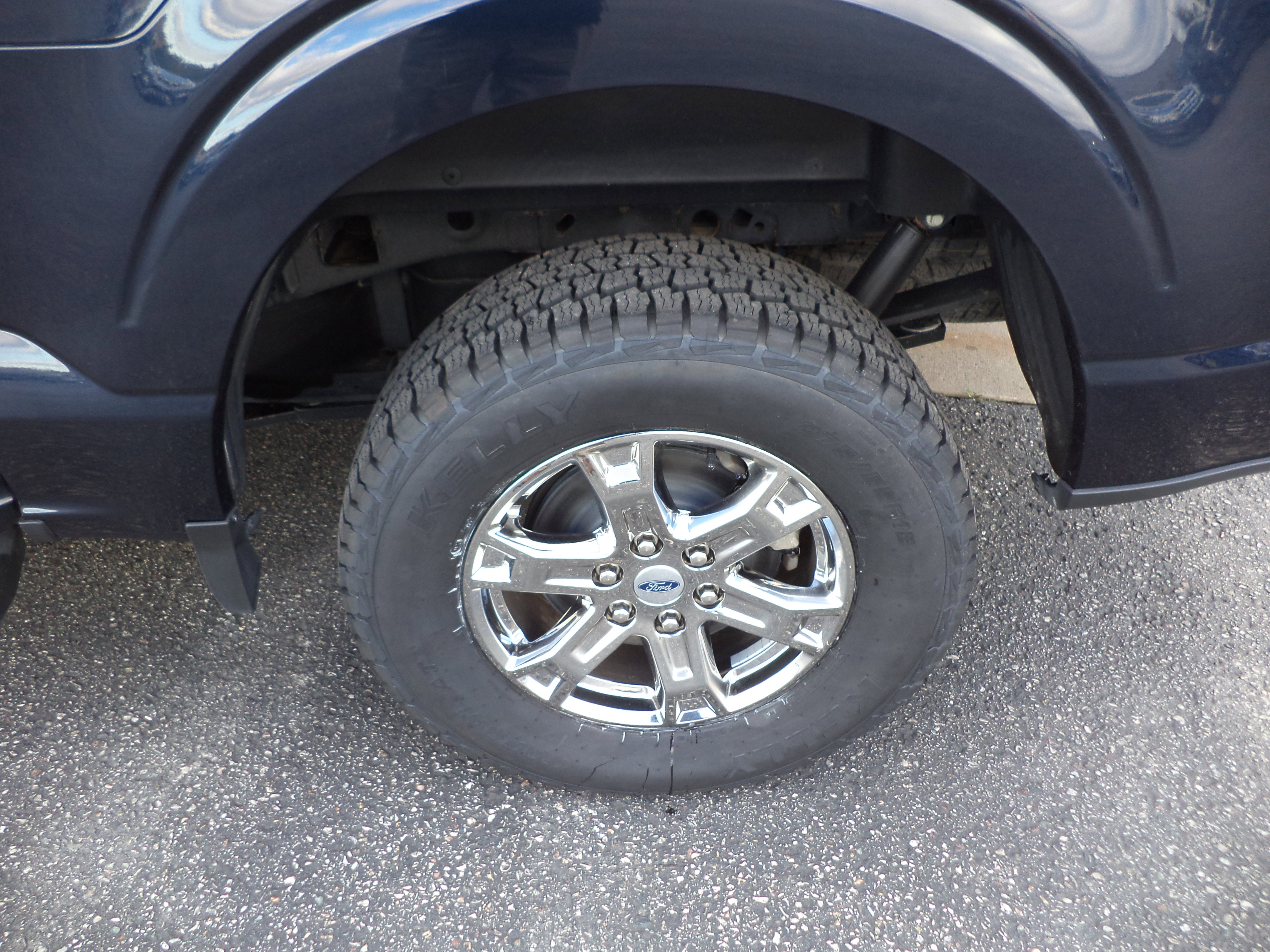 Used 2023 Ford F150 XLT w/ Equipment Group 302A High AWD/4WD image 4