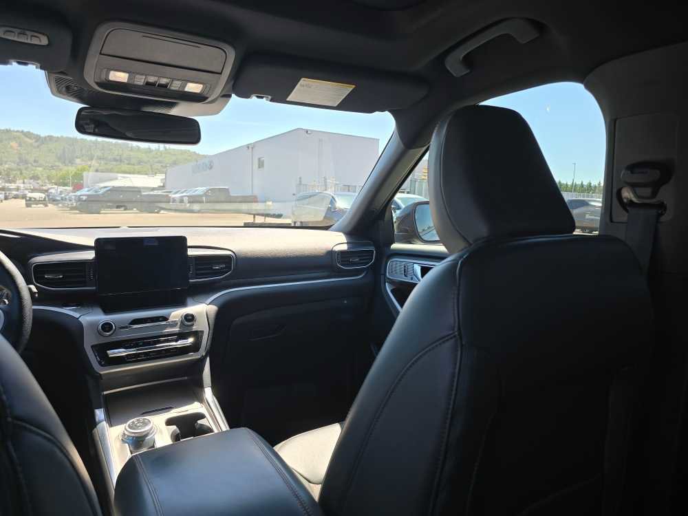 Used 2022 Ford Explorer Timberline w/ Timberline Technology Package AWD/4WD image 14