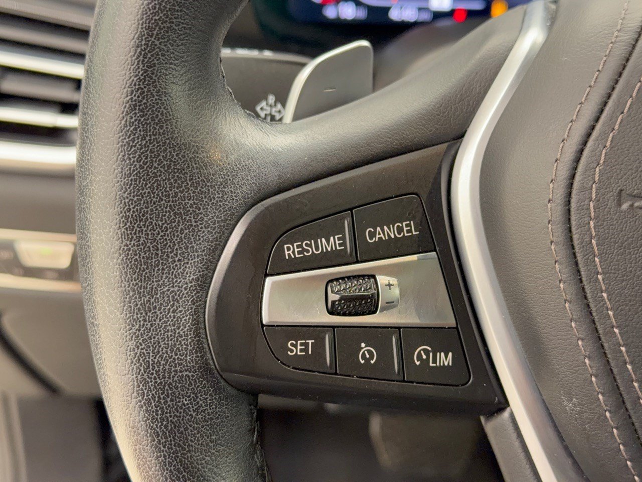 Certified 2023 BMW X5 xDrive40i w/ Premium Package AWD/4WD image 18