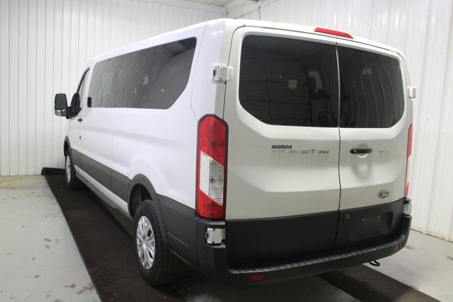 Used 2023 Ford Transit 350 XLT RWD image 4