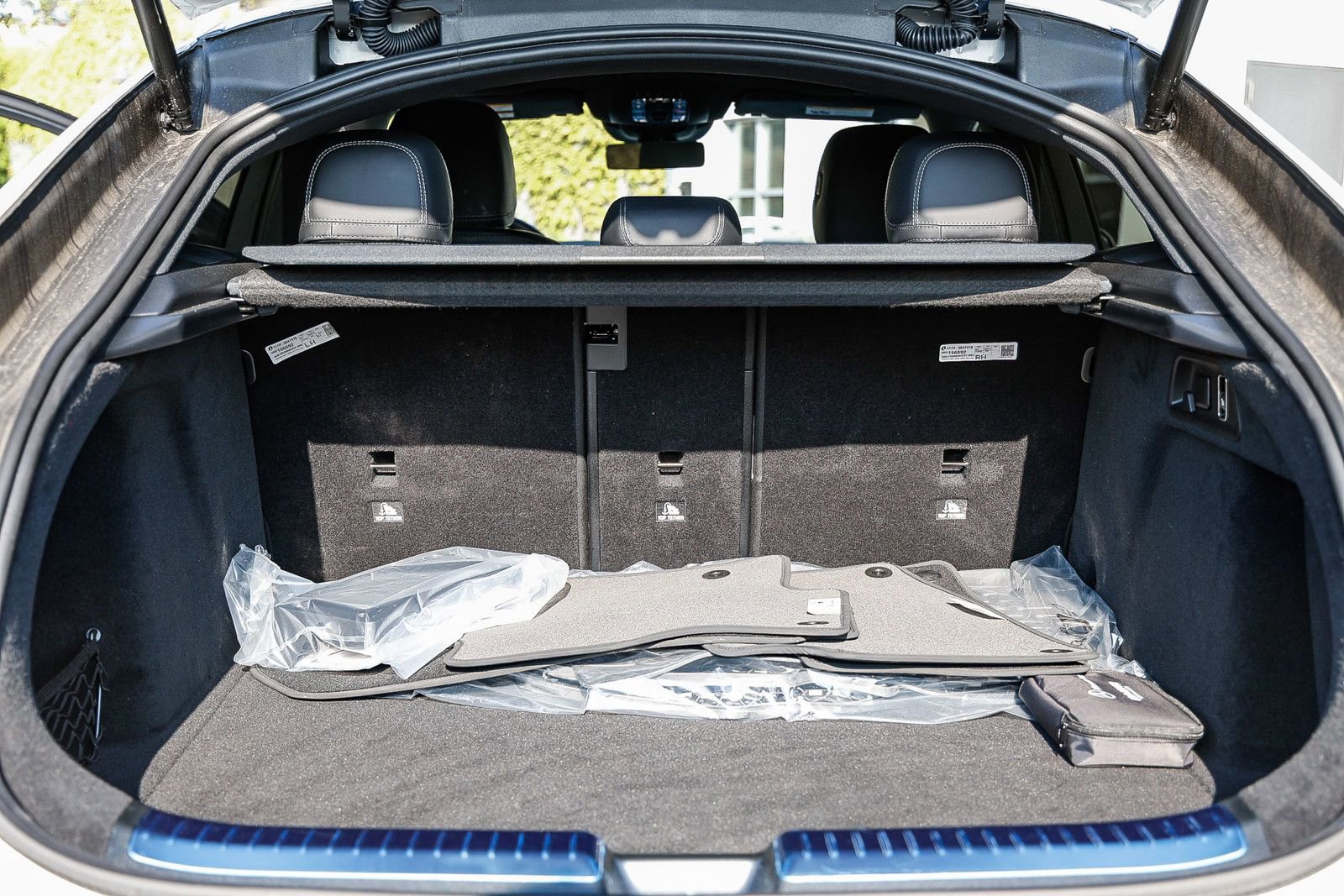 New 2025 Mercedes-Benz GLE 53 AMG 4MATIC Coupe image 26