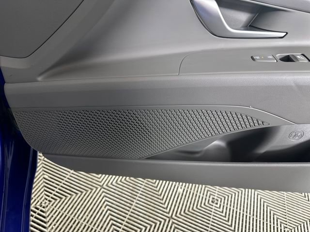 Certified 2024 Hyundai Elantra SEL image 29