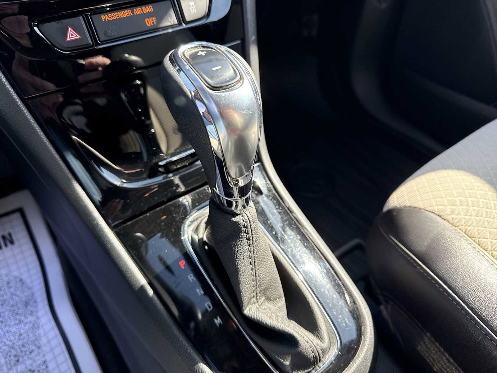 Used 2018 Buick Encore Sport Touring w/ Safety Package FWD image 20