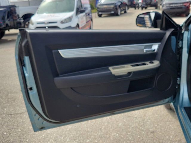 Used 2009 Chrysler Sebring Touring image 13