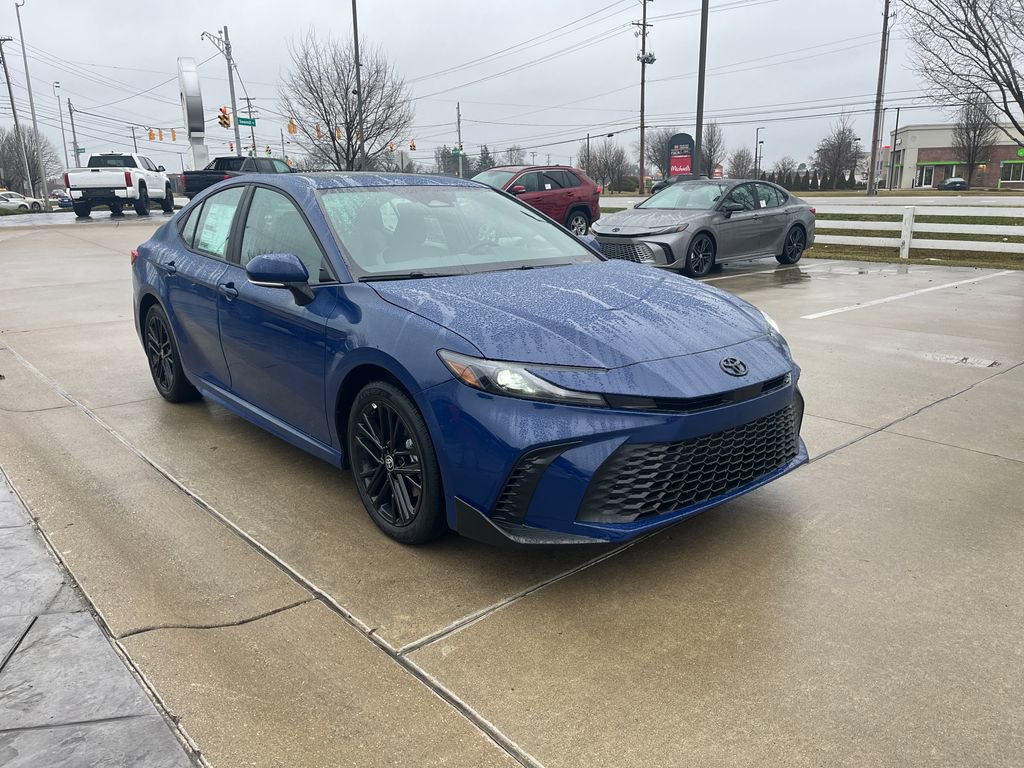New 2026 Toyota Camry SE image 7