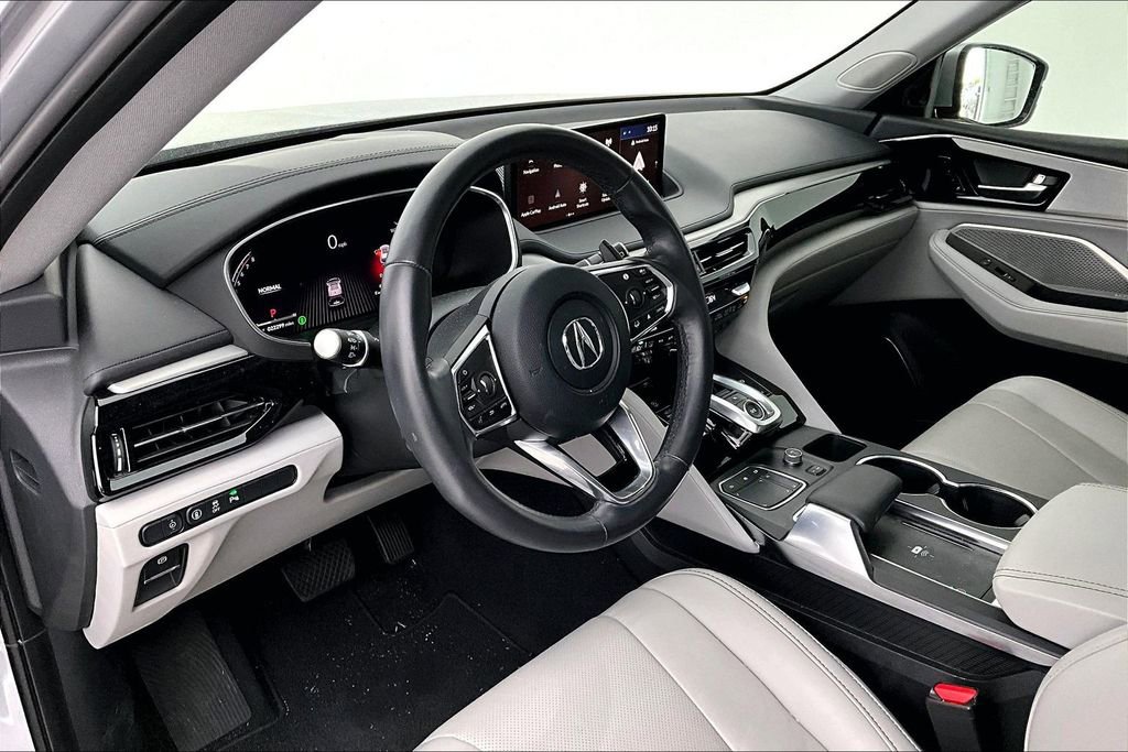 Used 2024 Acura MDX FWD w/ Technology Package image 15