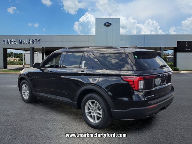 New 2027 Ford Explorer Active RWD image 3