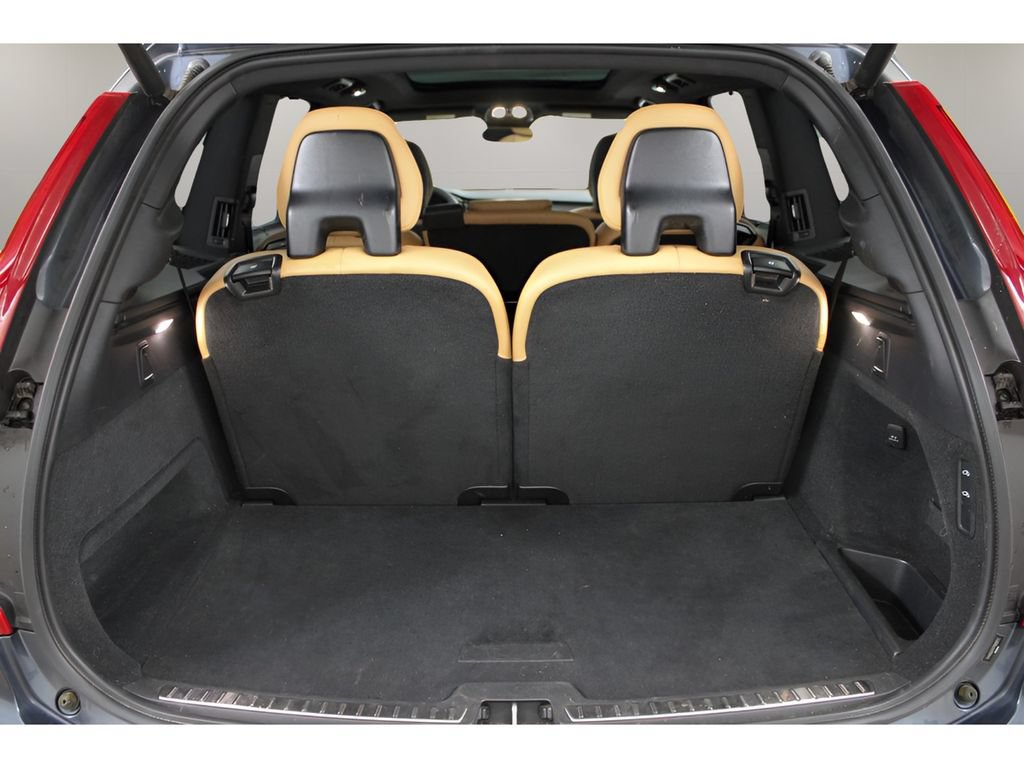 Certified 2023 Volvo XC90 B6 Ultimate w/ Protection Package Premier AWD/4WD image 29