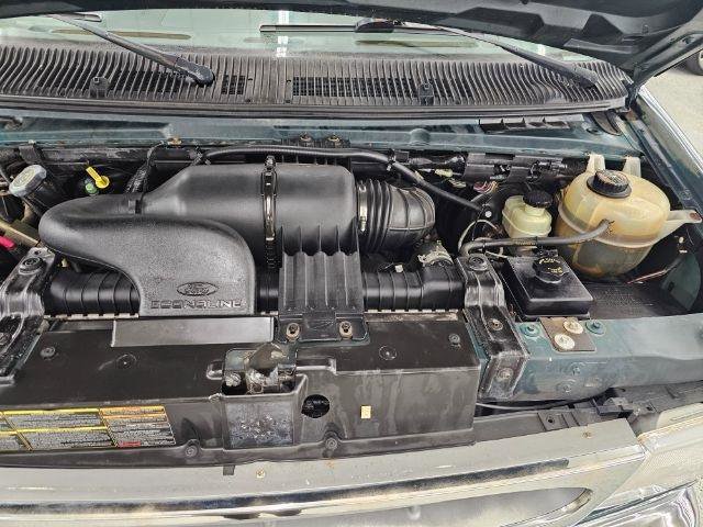Used 2000 Ford E-150 and Econoline 150 Wagon image 27