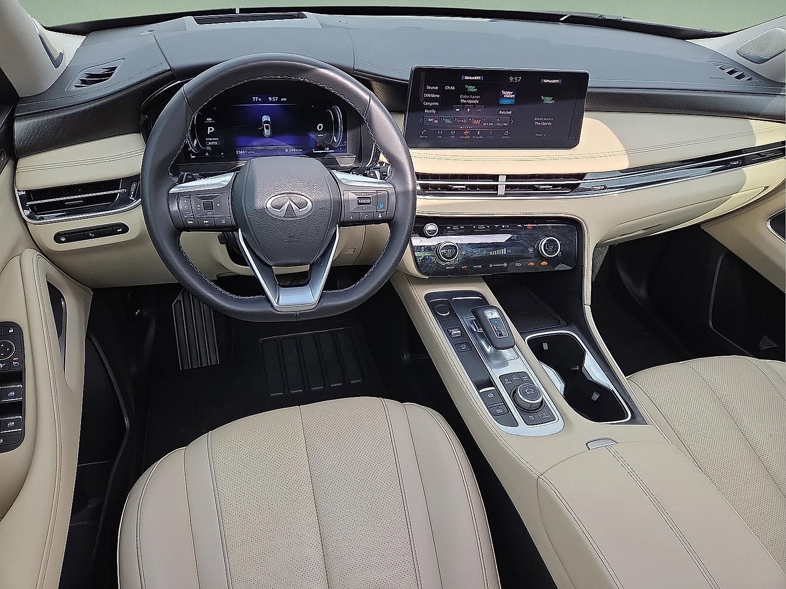 Used 2025 INFINITI QX60 Sensory w/ Vision Package AWD/4WD image 12