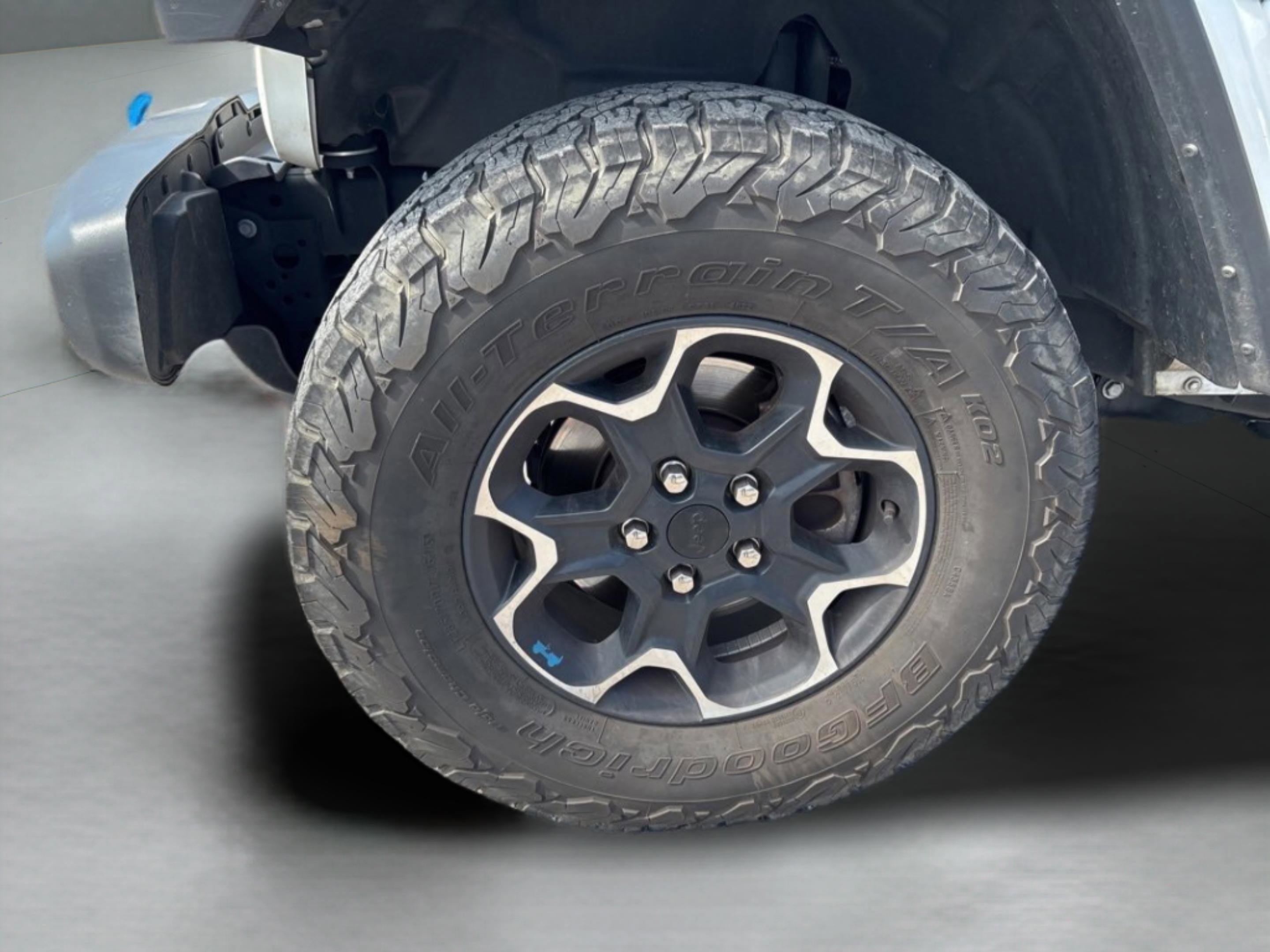 Used 2023 Jeep Wrangler Unlimited Rubicon 4xe w/ Cold Weather Group image 38