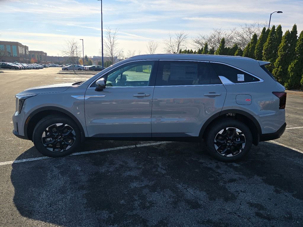 New 2026 Kia Sorento S w/ S Panoramic Sunroof Package image 13
