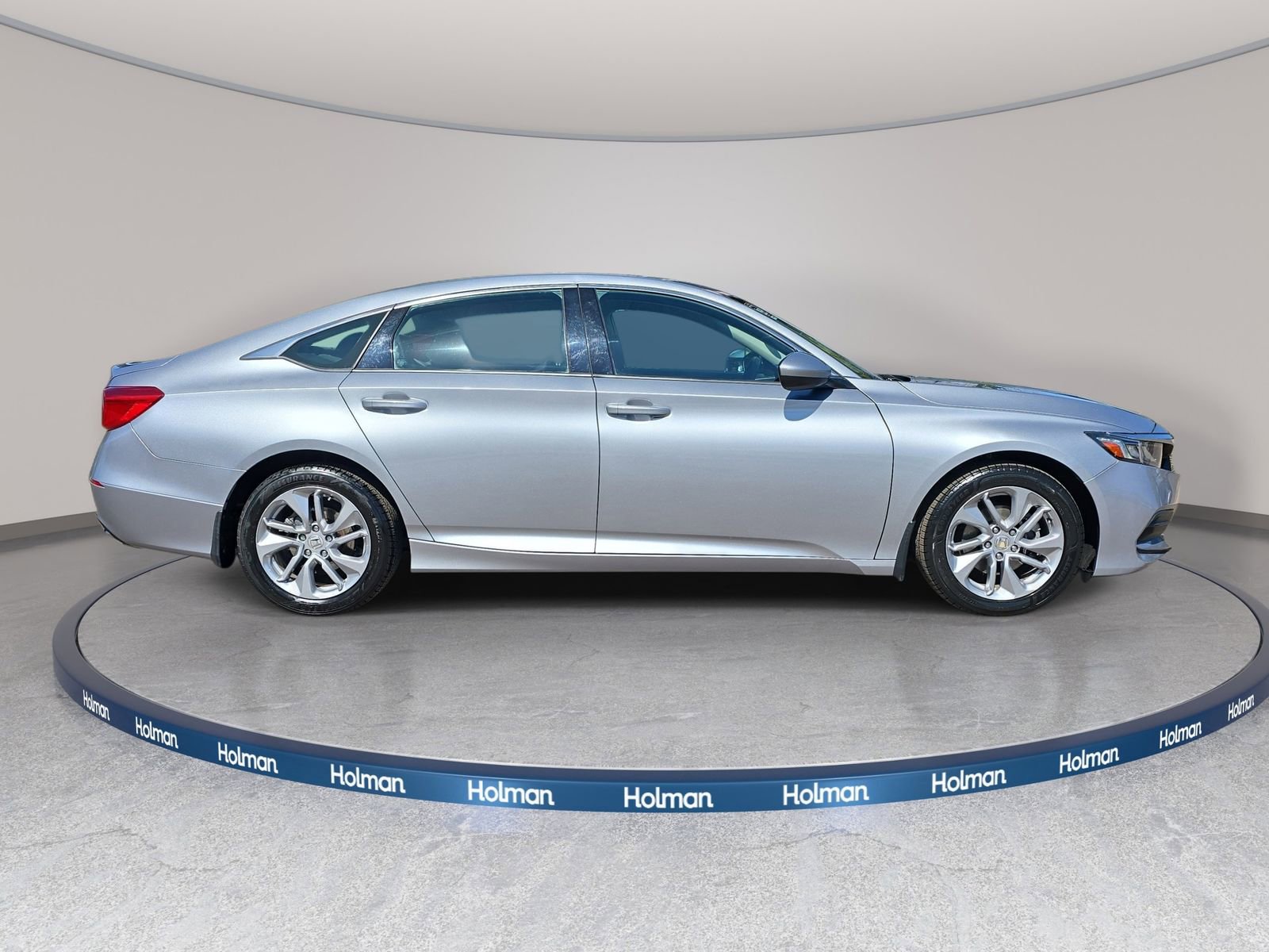 Used 2018 Honda Accord LX image 5