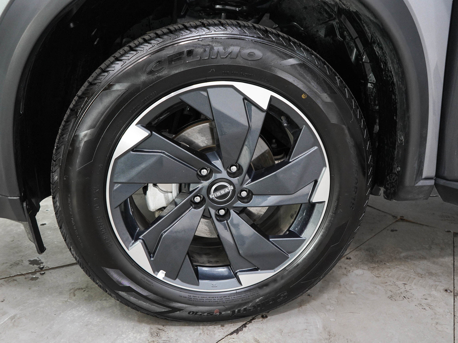 Used 2026 Nissan Rogue SV AWD/4WD image 29
