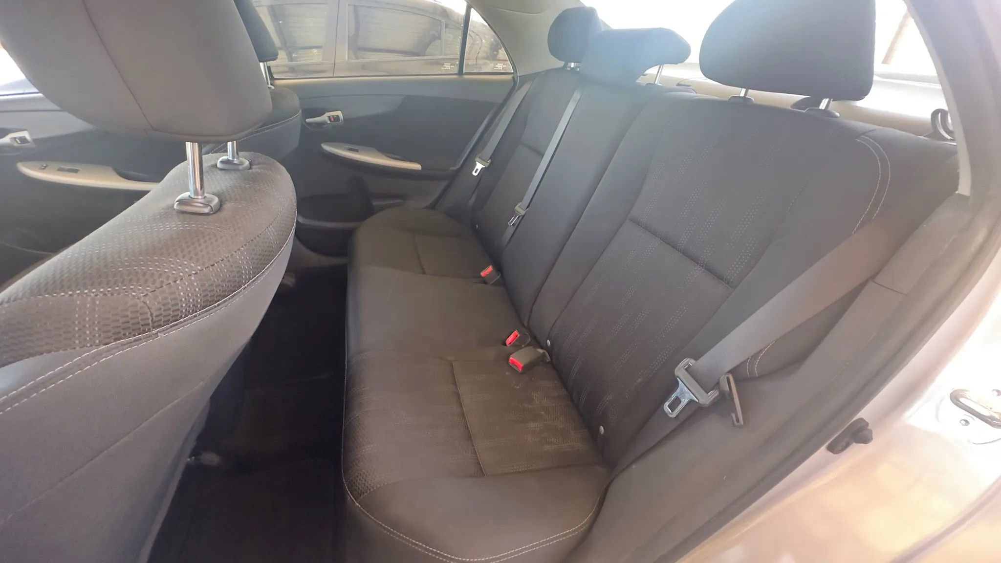 Used 2012 Toyota Corolla S image 34