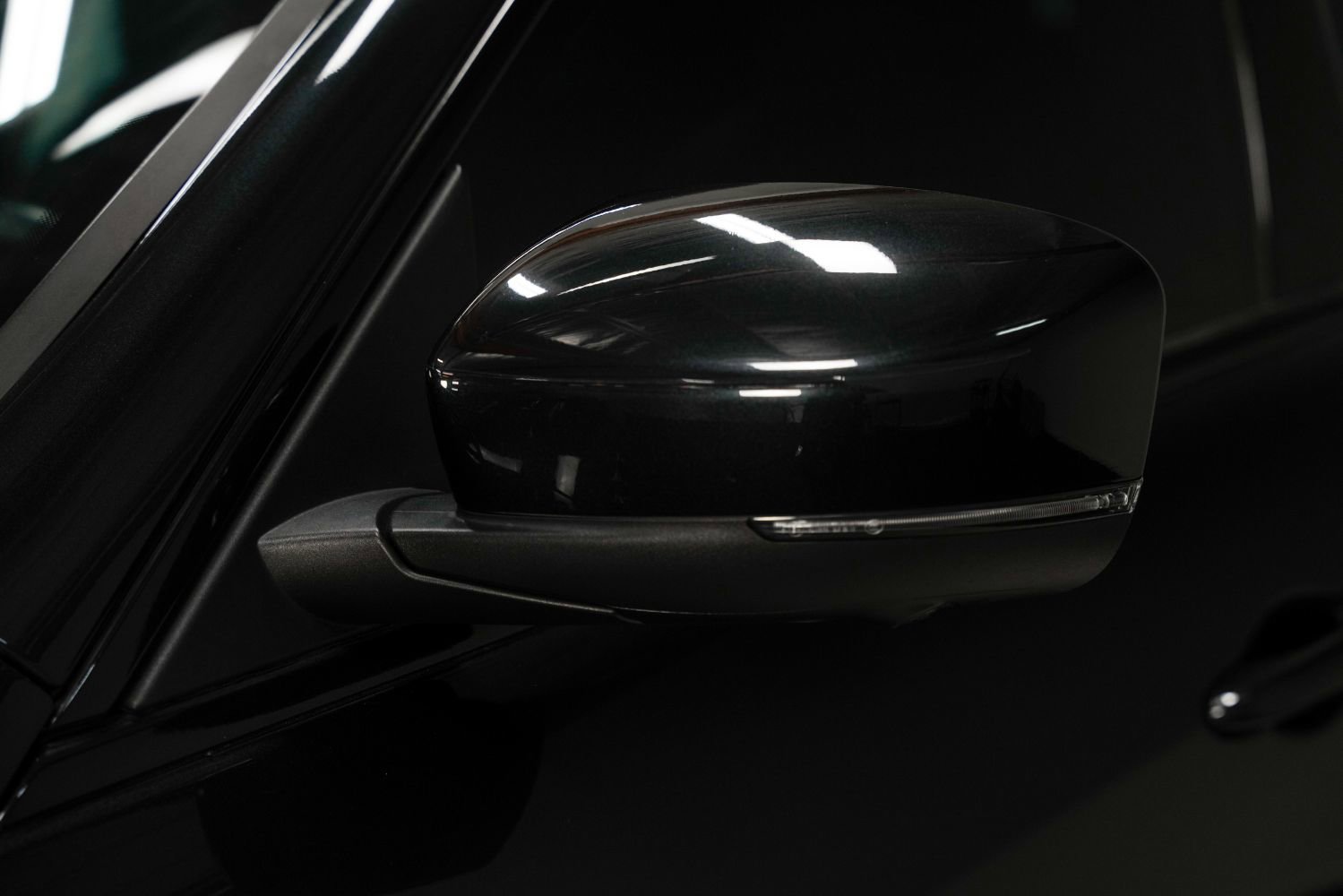 Used 2019 Maserati Levante Trofeo image 17