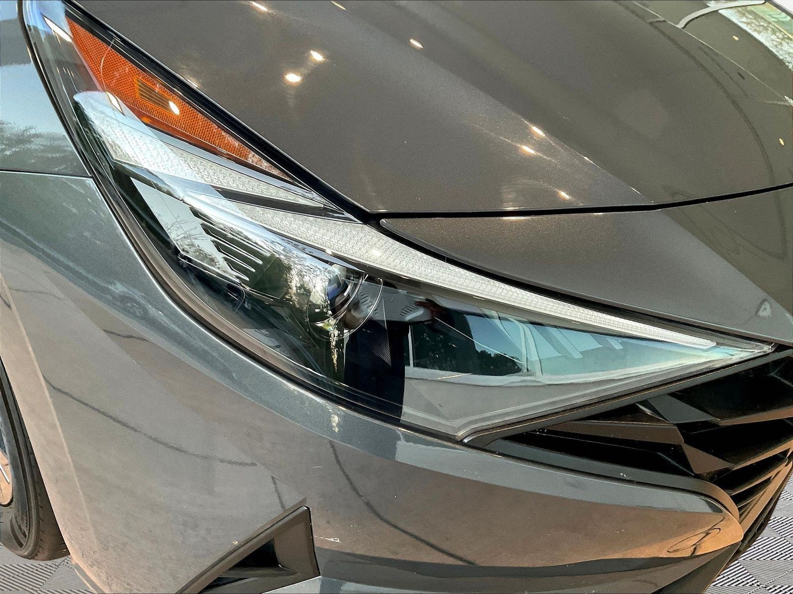 Used 2023 Hyundai Elantra SEL FWD image 28
