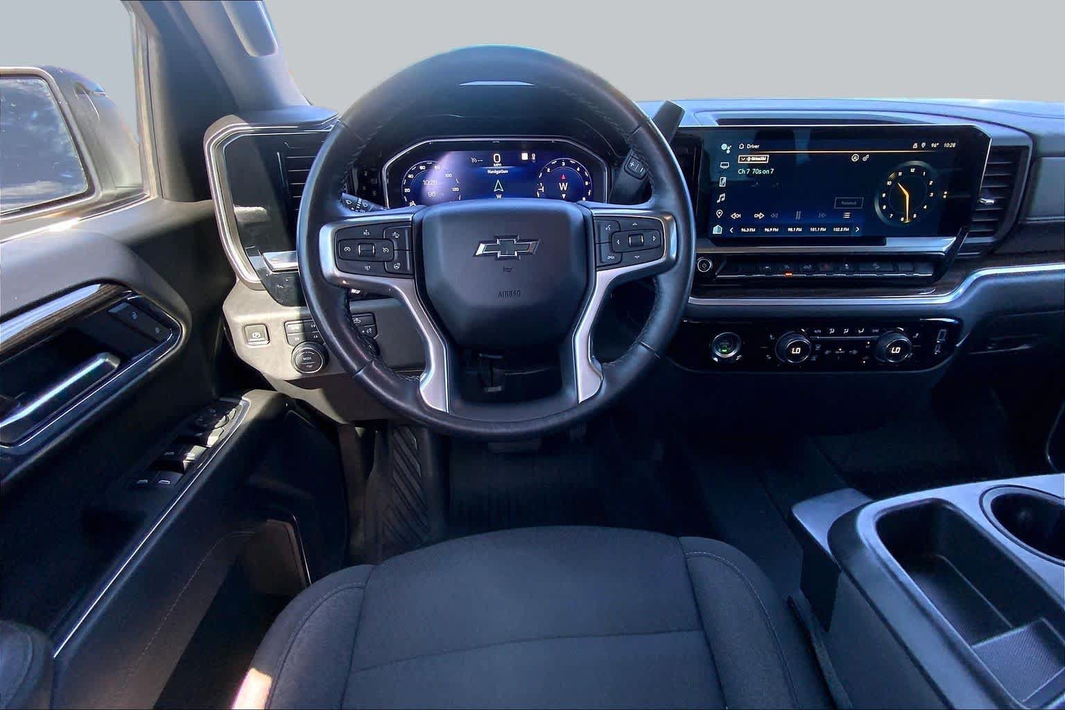 Certified 2022 Chevrolet Silverado 1500 LT Trail Boss AWD/4WD image 6