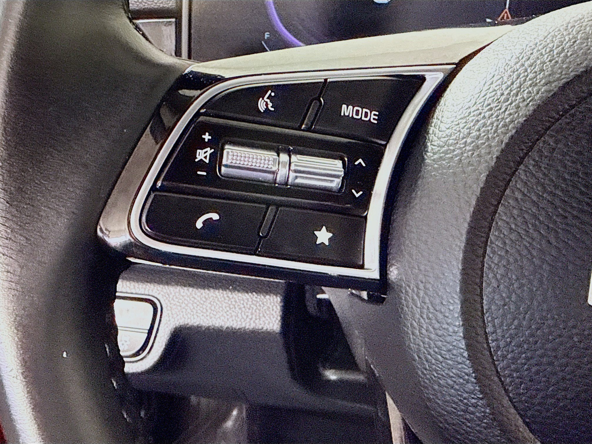 Used 2025 Kia Seltos S image 14