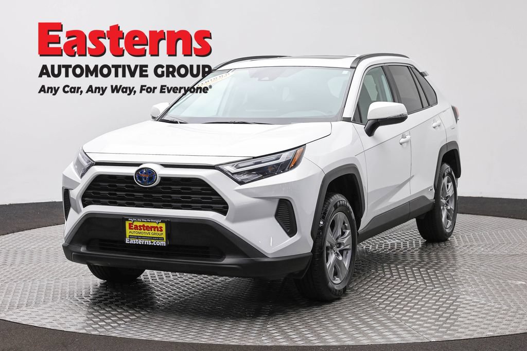 Used 2024 Toyota RAV4 XLE w/ Convenience Package AWD/4WD image 1