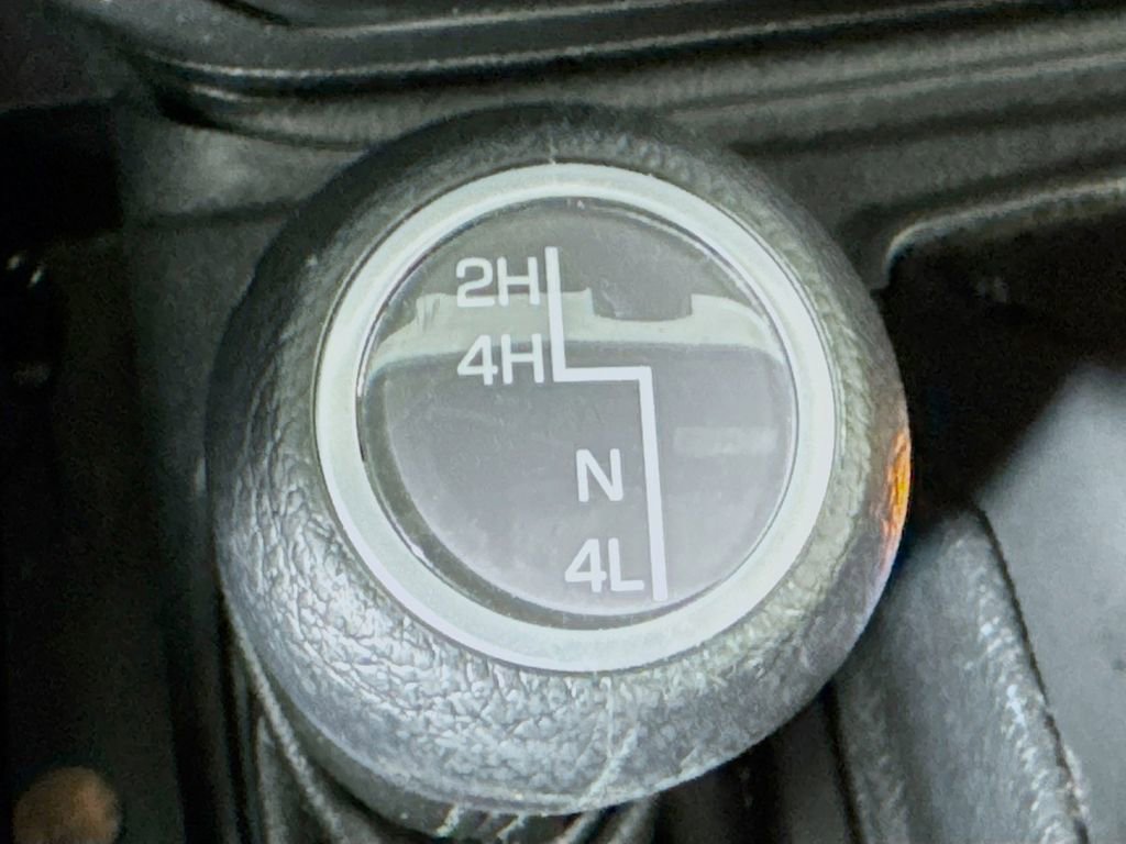 Used 2021 Jeep Gladiator Sport image 21