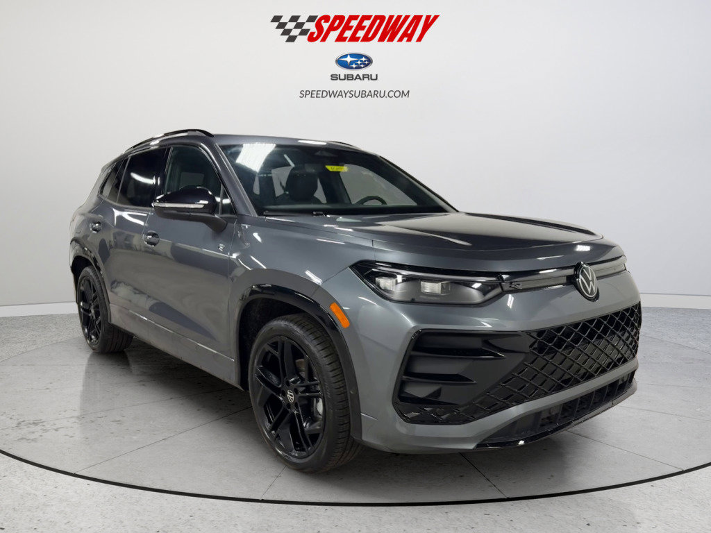 New 2026 Volkswagen Tiguan SE R-Line image 13