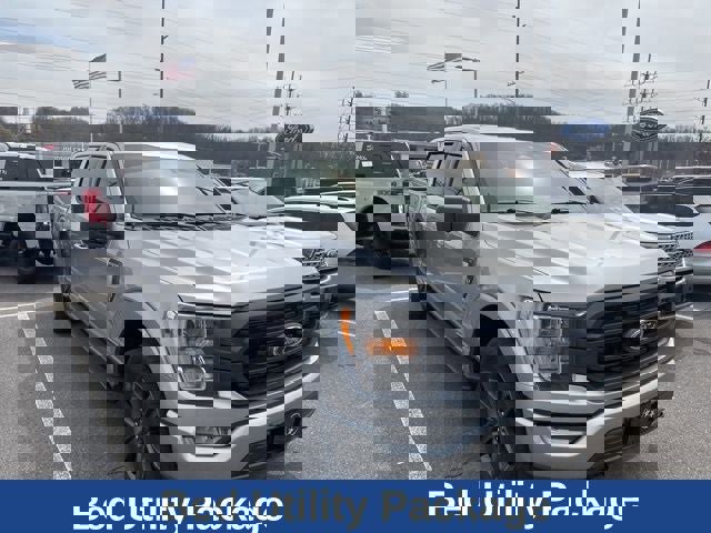 Used 2023 Ford F150 XLT w/ Equipment Group 302A High image 10