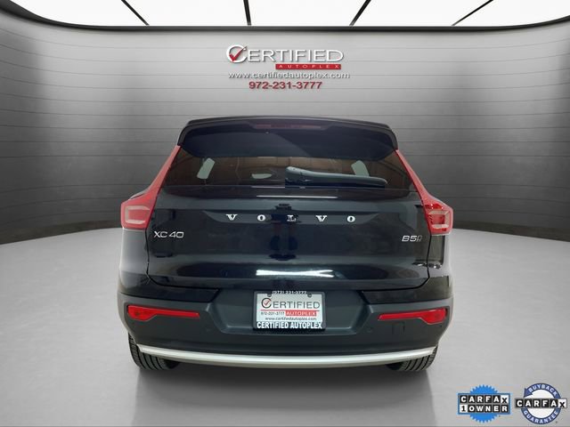 Used 2025 Volvo XC40 B5 Plus image 7