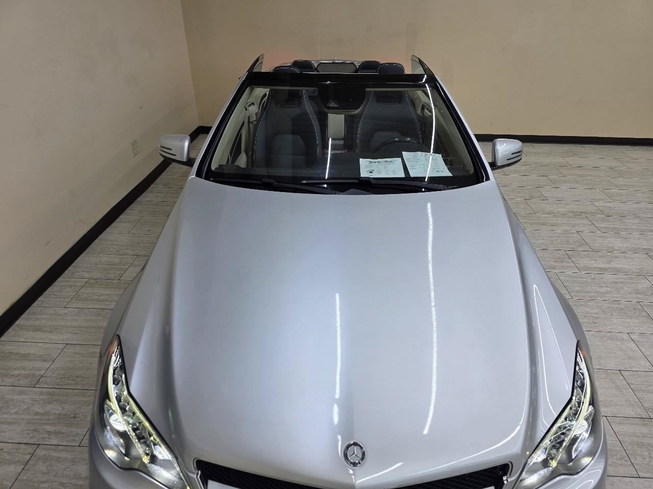 Used 2016 Mercedes-Benz E 550 Cabriolet image 4