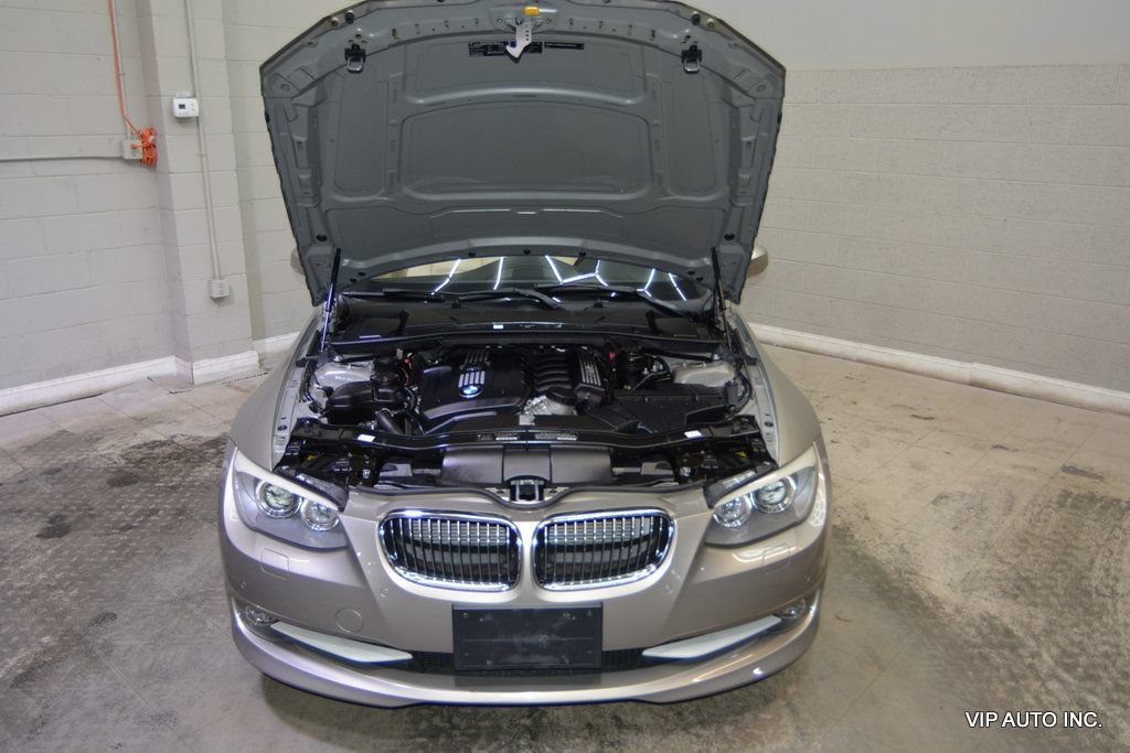Used 2011 BMW 328i Convertible RWD image 28