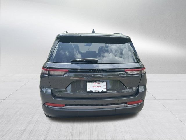 New 2026 Jeep Grand Cherokee Limited AWD/4WD image 6