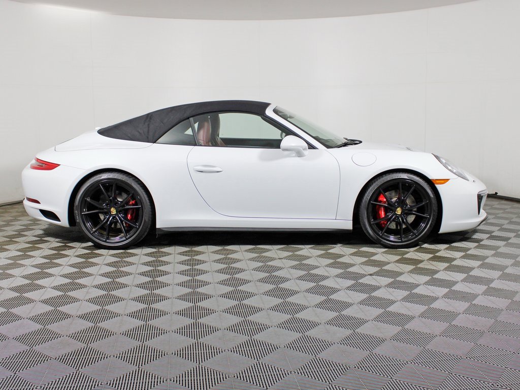 Used 2017 Porsche 911 Carrera 4S image 14