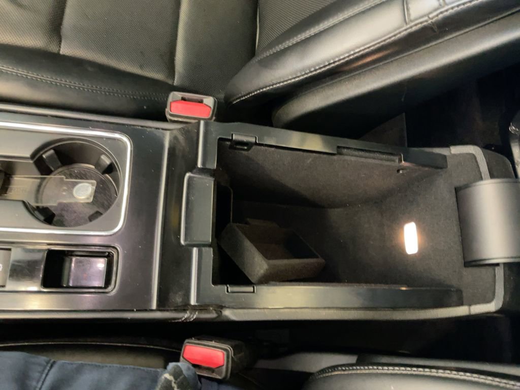 Used 2022 Lincoln Corsair Reserve w/ Equipment Group 201A AWD/4WD image 19