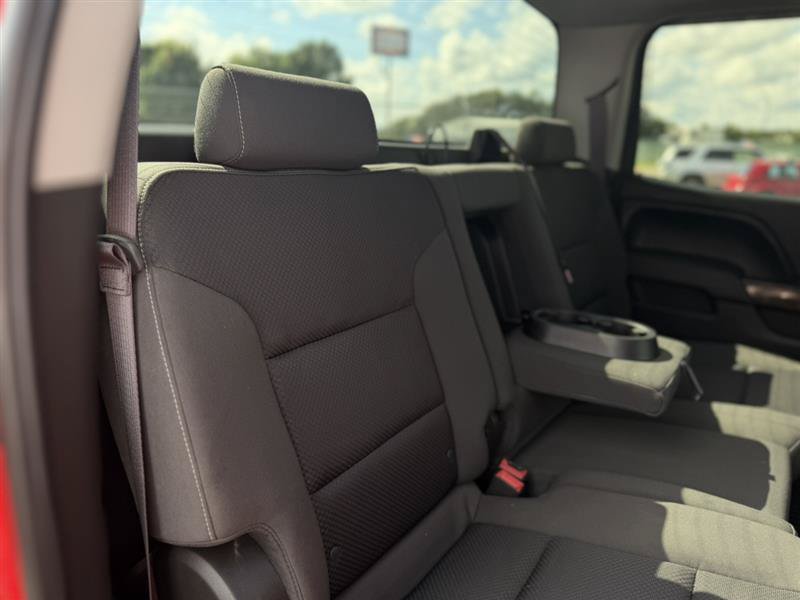 Used 2017 GMC Sierra 1500 SLE w/ SLE Value Package AWD/4WD image 28